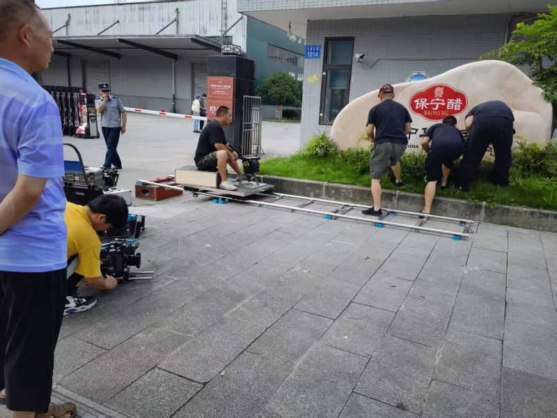 昌都广告片拍摄公司核心优势：全流程服务，让品牌广告片省心更出彩