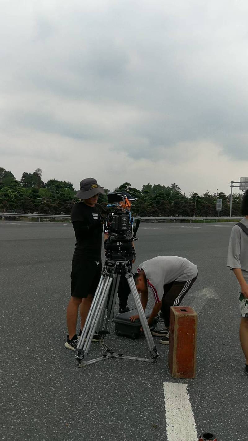 昌都TVC拍摄公司：唤醒集体记忆，构建跨代际沟通桥梁